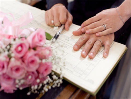 Đăng ký kết hôn với người nước ngoài